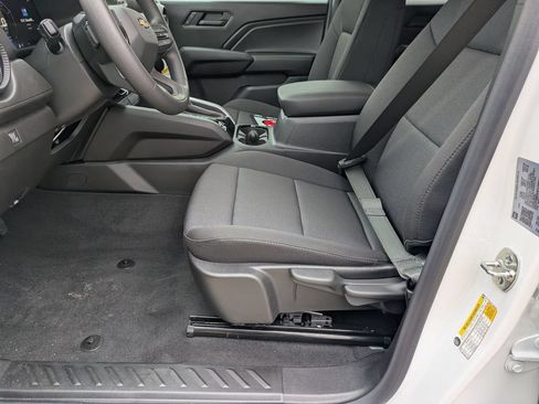New 2026 Chevrolet Colorado W/T RWD image 10