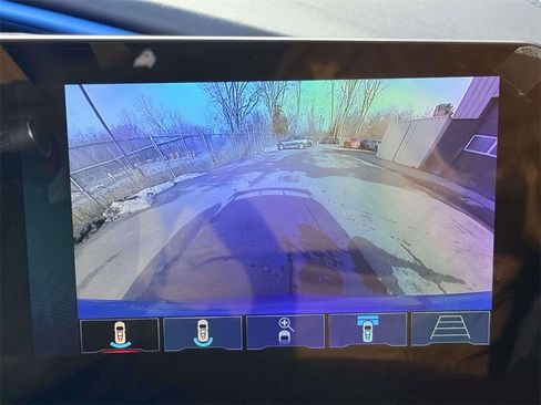 Used 2024 Chevrolet Corvette Stingray Premium Conv w/ Z51 Performance Package image 21