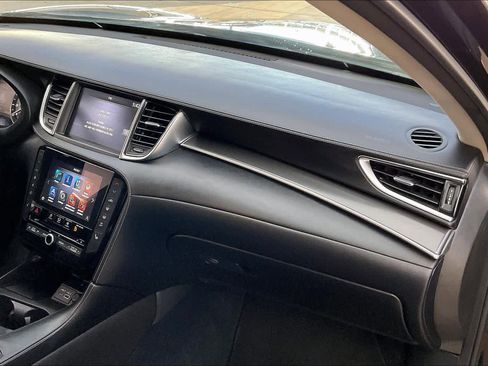 Used 2024 INFINITI QX50 Luxe image 18