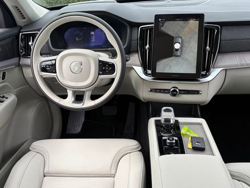 New 2026 Volvo XC90 B6 Ultra w/ Protection Package Premier AWD/4WD image 11