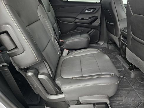 Used 2023 Chevrolet Traverse LT w/ LPO, Floor Liner Package AWD/4WD image 24