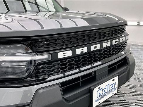 Used 2025 Ford Bronco Sport Outer Banks w/ Outer Banks Tech Package+ image 28