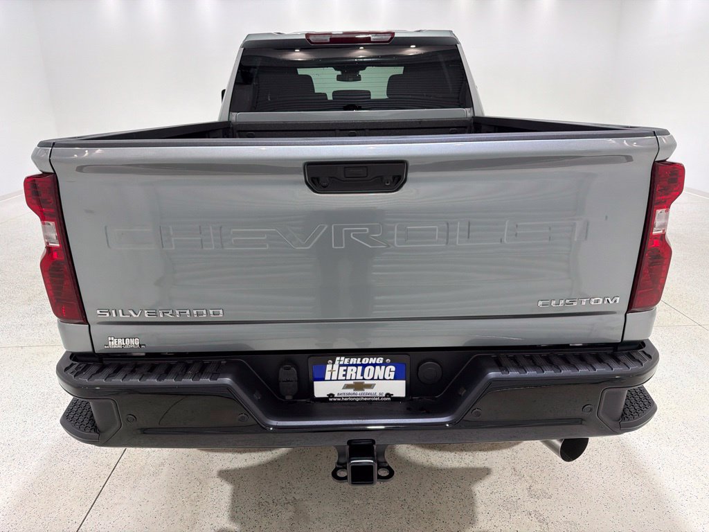 New 2026 Chevrolet Silverado 2500 Custom w/ Custom Value Package AWD/4WD image 4