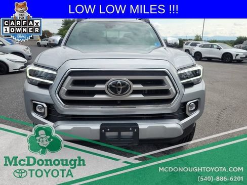 Used 2023 Toyota Tacoma Limited AWD/4WD image 5