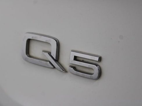 Used 2018 Audi Q5 2.0T Premium Plus w/ Premium Plus Package image 8