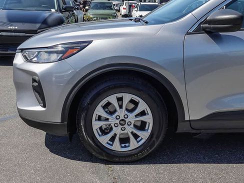 Used 2024 Ford Escape Active image 9