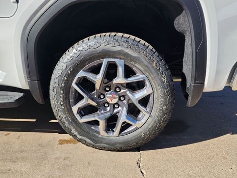 New 2026 GMC Sierra 1500 SLT w/ SLT Premium Plus Package image 52