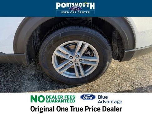 Used 2022 Ford Explorer XLT w/ Equipment Group 202A image 31