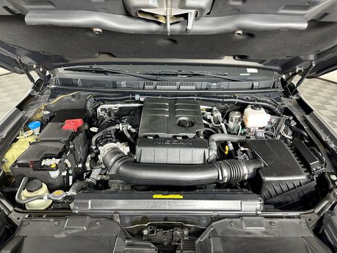 Used 2024 Nissan Frontier SV w/ SV Convenience Package AWD/4WD image 31