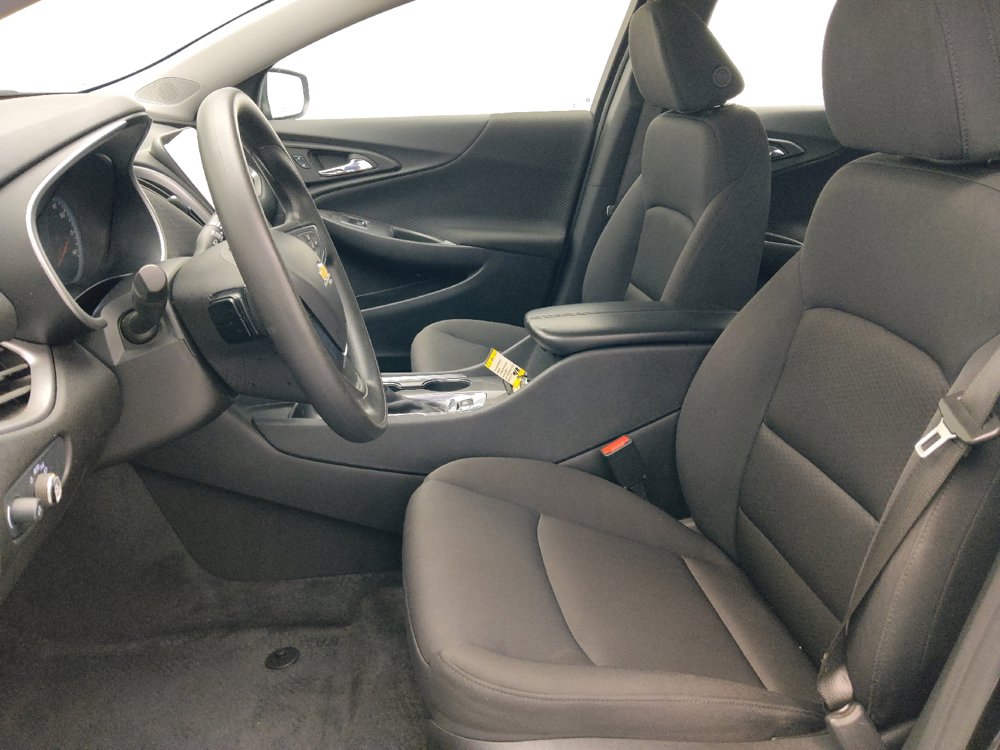 Used 2025 Chevrolet Malibu LT FWD image 17