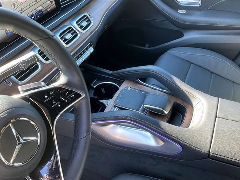 New 2025 Mercedes-Benz GLE 450 GLE 450 image 8
