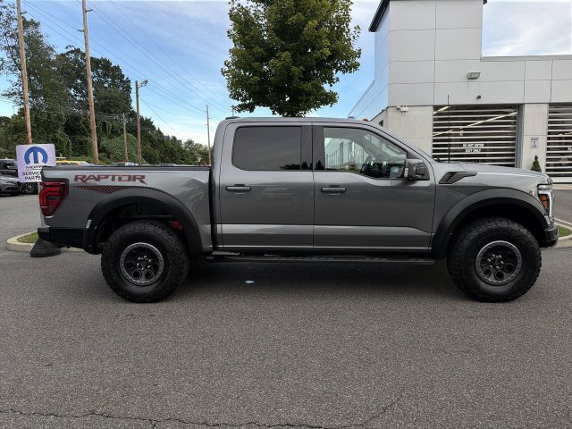 Used 2024 Ford F150 Raptor AWD/4WD image 9