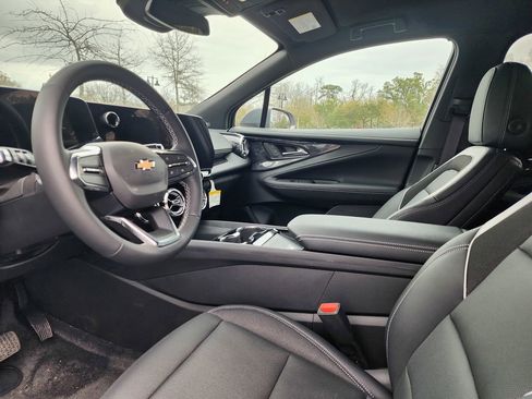 New 2025 Chevrolet Blazer EV LT AWD/4WD image 10
