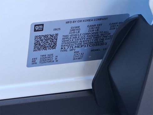 New 2026 Chevrolet Trax LT w/ Driver Confidence Package image 27