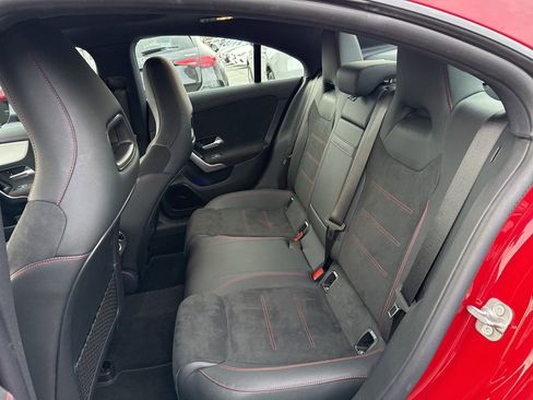 Used 2025 Mercedes-Benz CLA 250 4MATIC image 11