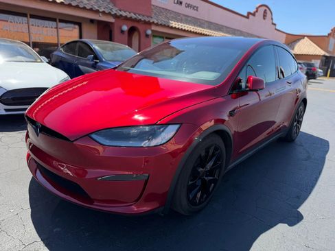 Used 2023 Tesla Model X AWD/4WD image 2