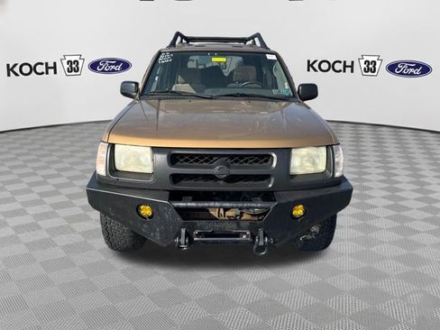 Used 2000 Nissan Xterra XE AWD/4WD image 2