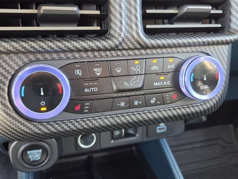 Used 2024 Ford Maverick Lariat w/ Black Appearance Package FWD image 28
