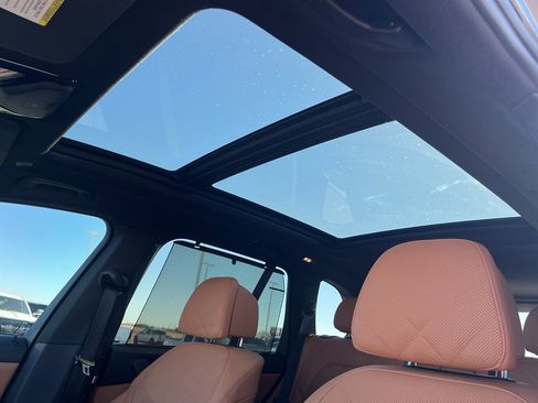 Used 2023 BMW X5 xDrive45e w/ Executive Package image 39