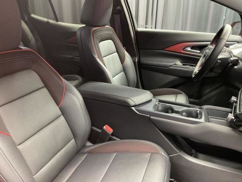 Used 2025 Chevrolet Equinox EV RS w/ Convenience Package II FWD image 15