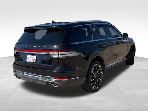 Used 2020 Lincoln Aviator Reserve AWD/4WD image 5