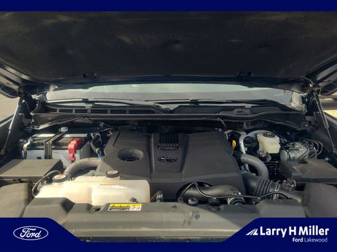 Used 2024 Toyota Tundra Limited image 21