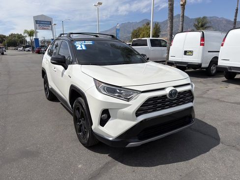 Used 2021 Toyota RAV4 XSE AWD/4WD image 2