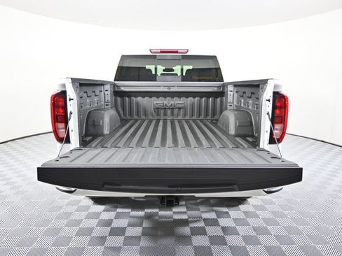 Used 2025 GMC Sierra 1500 Elevation w/ Preferred Package AWD/4WD image 6