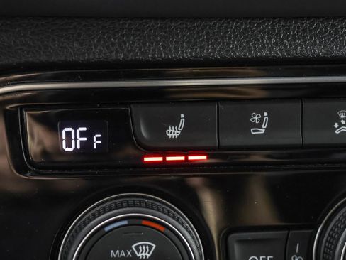 Used 2022 Volkswagen Atlas Cross Sport SEL Premium R-Line image 31