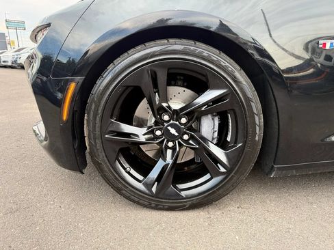 Used 2019 Chevrolet Camaro SS RWD image 28