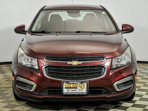 Used 2015 Chevrolet Cruze LT image 4