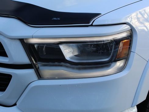 Used 2022 RAM 1500 Laramie w/ Sport Appearance Package image 10