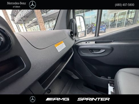 New 2025 Mercedes-Benz Sprinter 2500 image 19