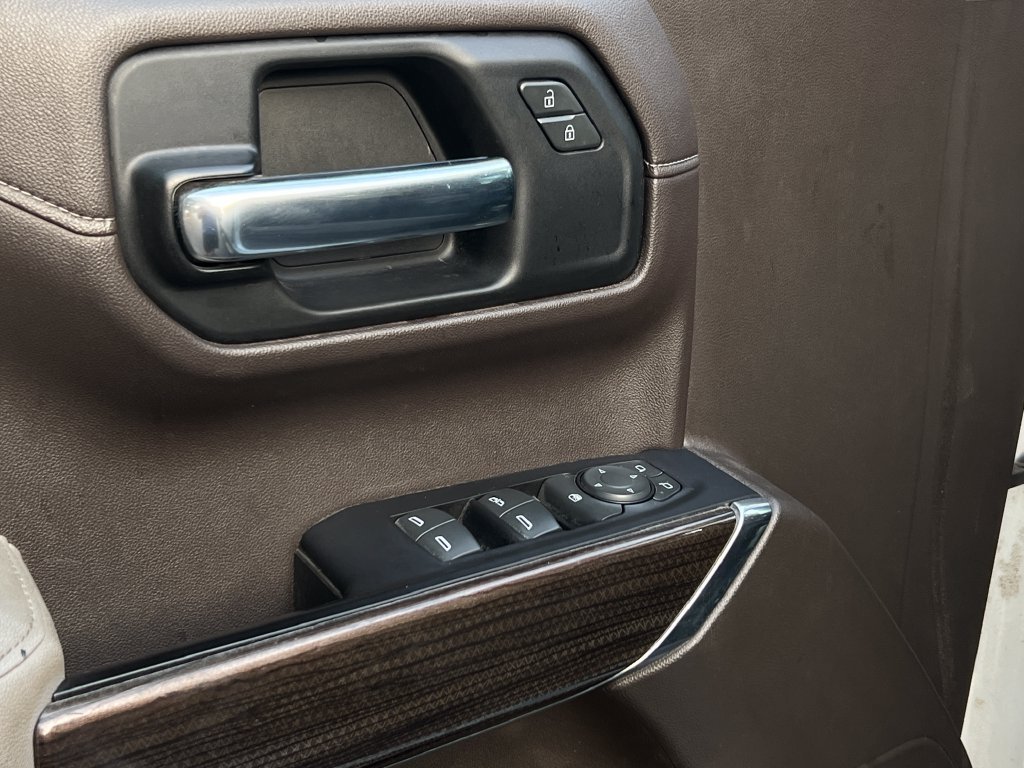 Used 2019 Chevrolet Silverado 1500 LT AWD/4WD image 10