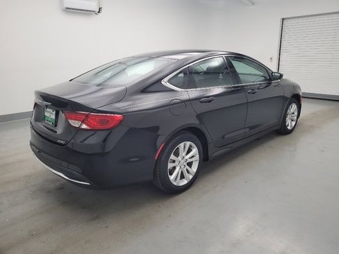 Used 2015 Chrysler 200 Limited FWD image 10