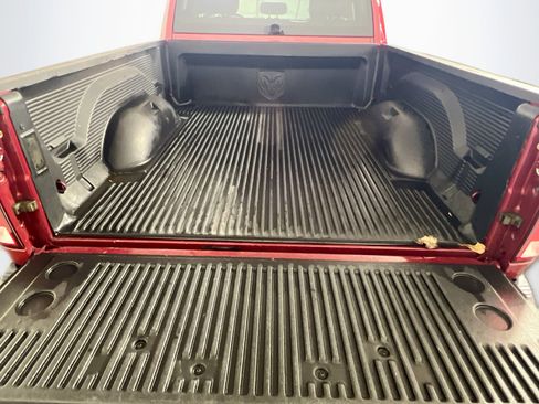 Used 2013 RAM 1500 Express RWD image 32