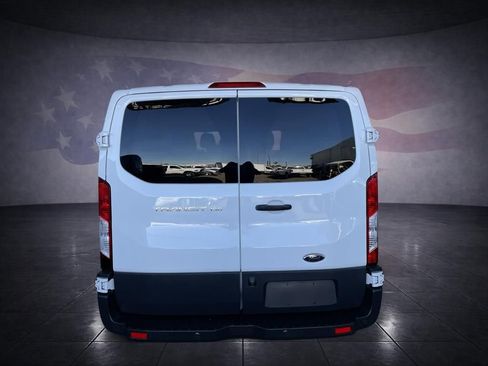 Used 2017 Ford Transit 150 XL image 4