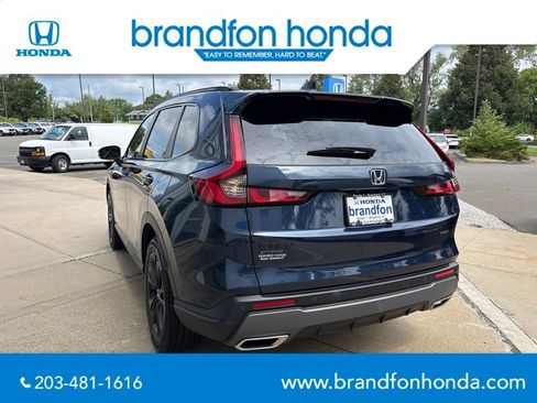 Used 2026 Honda CR-V Sport Touring image 4