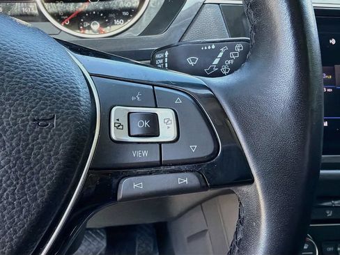 Used 2019 Volkswagen Tiguan SE w/ Panoramic Sunroof Package FWD image 37
