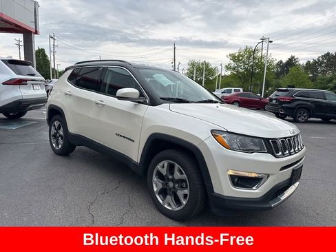Used 2018 Jeep Compass Limited AWD/4WD image 8