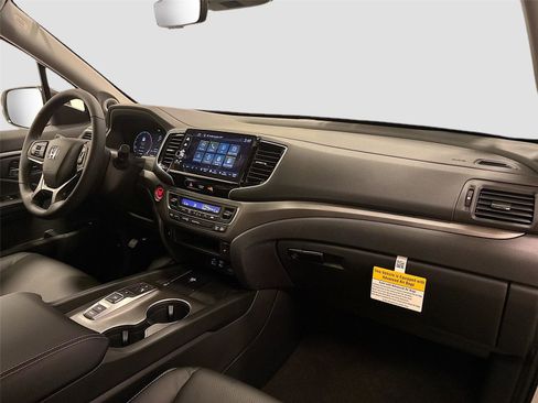 New 2026 Honda Ridgeline RTL image 28