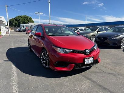 Used 2018 Toyota Corolla iM w/ All-Weather Mat Package