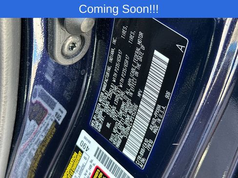 Used 2023 Toyota Sienna XLE FWD image 31