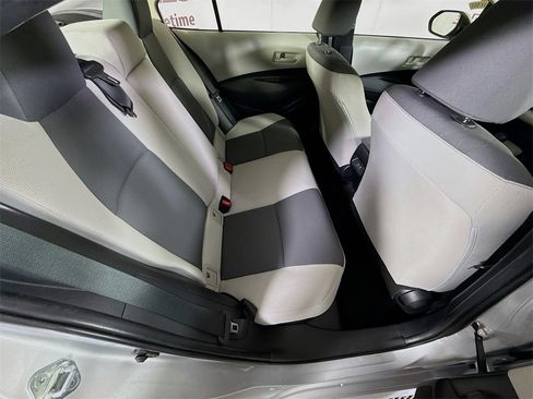 Certified 2023 Toyota Corolla LE image 27
