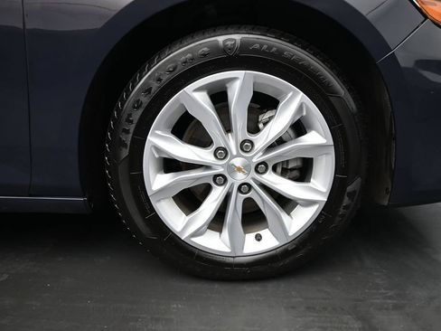 Used 2025 Chevrolet Malibu LT FWD image 10