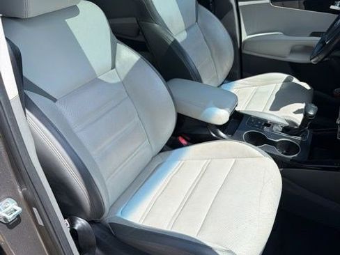 Used 2019 Kia Sorento SX w/ SX Touring Package FWD image 29