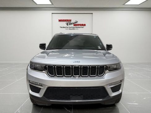 Used 2024 Jeep Grand Cherokee Limited 4xe AWD/4WD image 8
