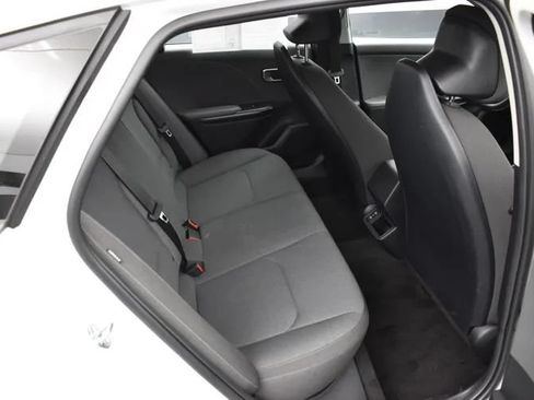 Used 2025 Kia K4 FWD image 17