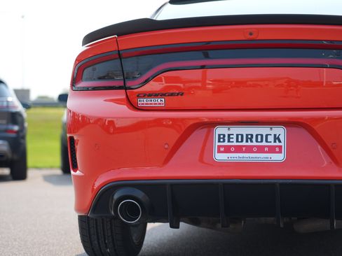 Used 2017 Dodge Charger R/T RWD image 12