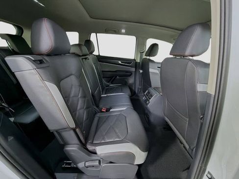 New 2026 Volkswagen Atlas Peak Edition AWD/4WD image 31